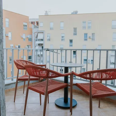 Appartement Modern 2-bedroom In The Heart Of Tirana
