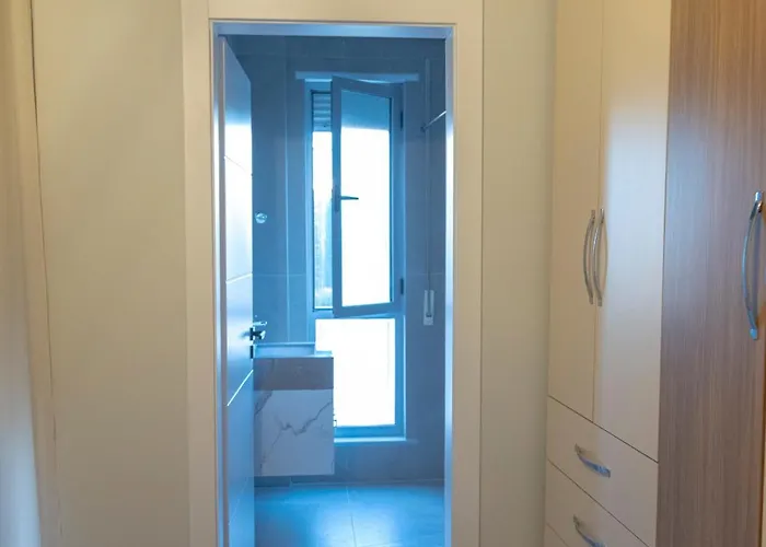 アパート Modern 2-bedroom In The Heart Of *